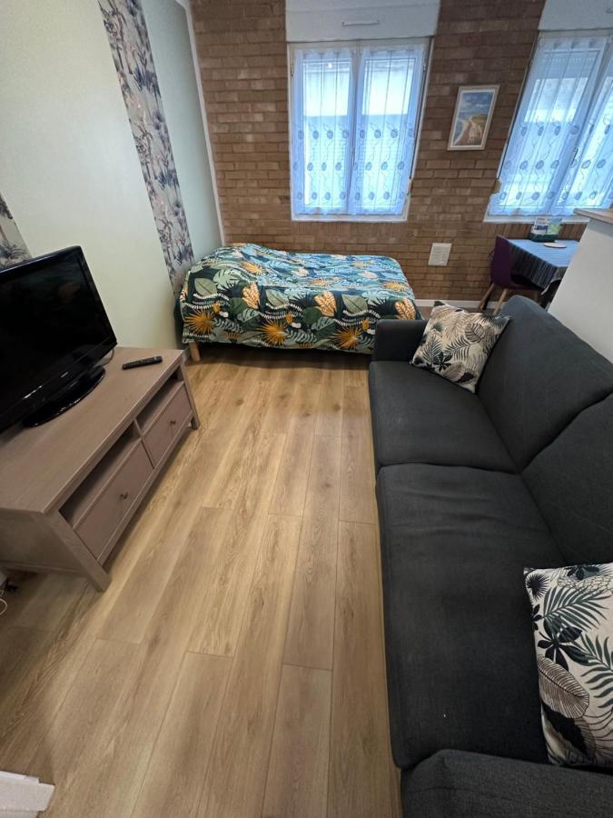 Le Jacquard Apartment Кале Екстериор снимка