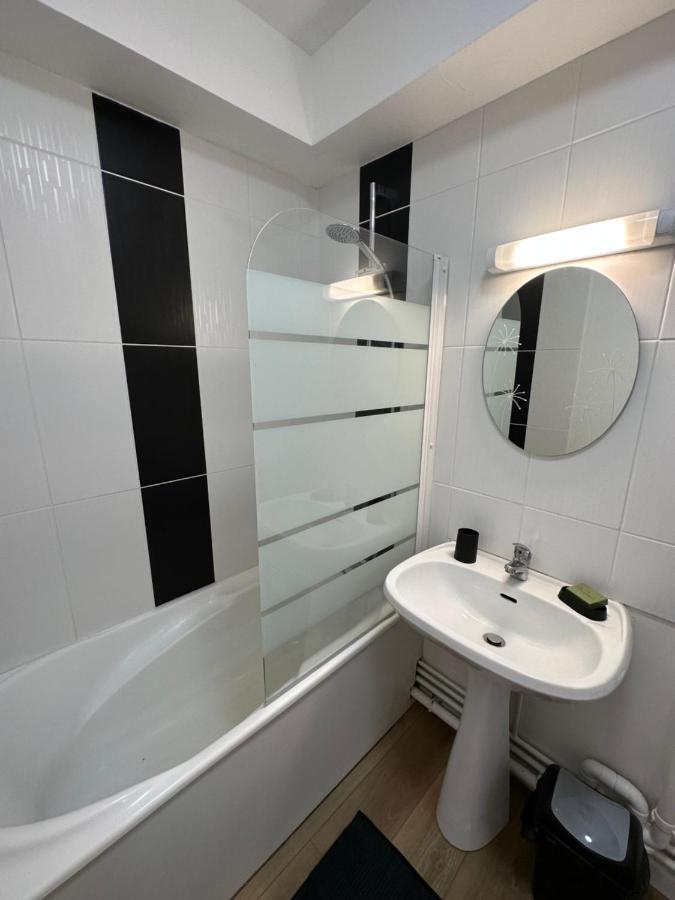 Le Jacquard Apartment Кале Екстериор снимка